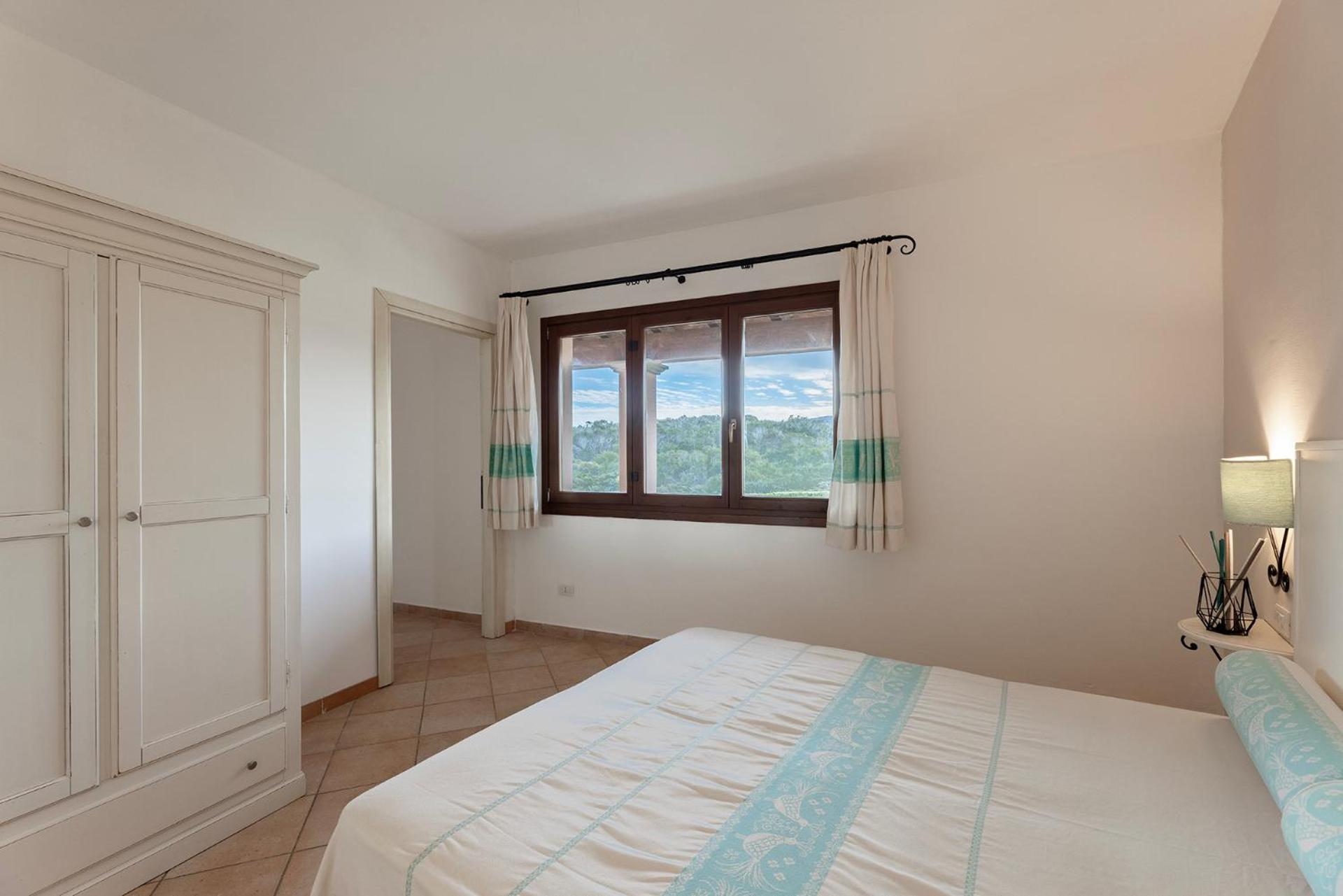 Residence Pierre & Vacances Vignola Mare Esterno foto